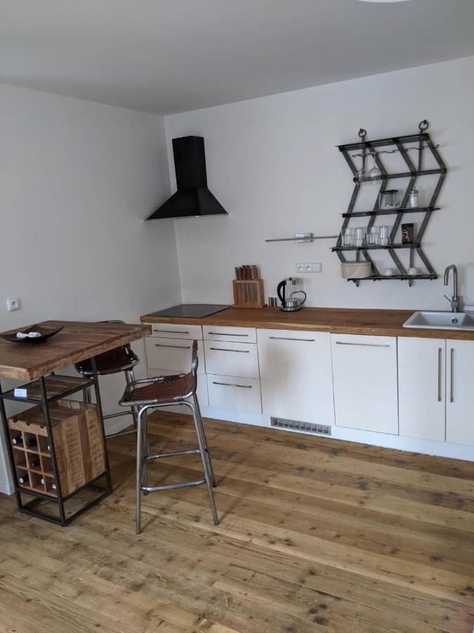 Rv Apartman Микулов Экстерьер фото